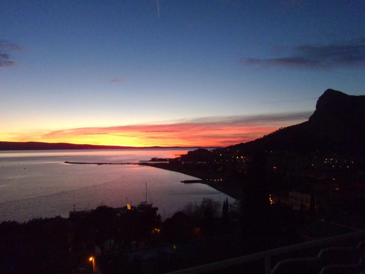 Apartmani Villa Marija Omiš Eksteriør billede