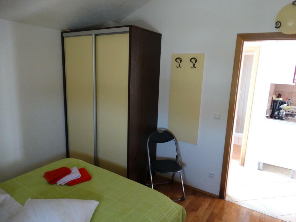 Apartmani Villa Marija Omiš Eksteriør billede